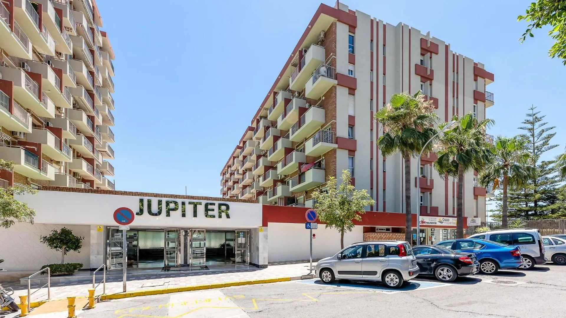 797 Holiday Rentals - Acogedor Estudio Ubicado En Edificio Jupiter Benalmadena 0*,  Spain